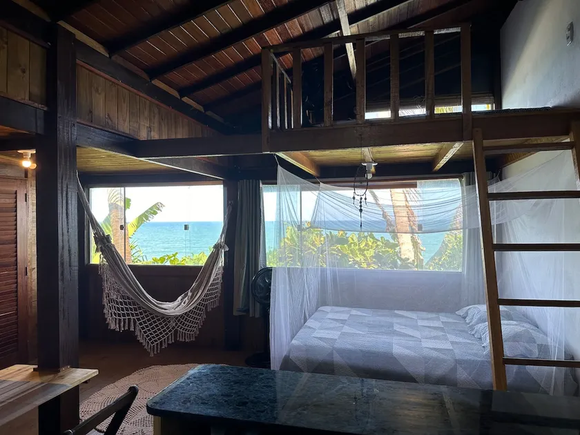 Tiririca Beach Chalet with Ocean View - Image 1