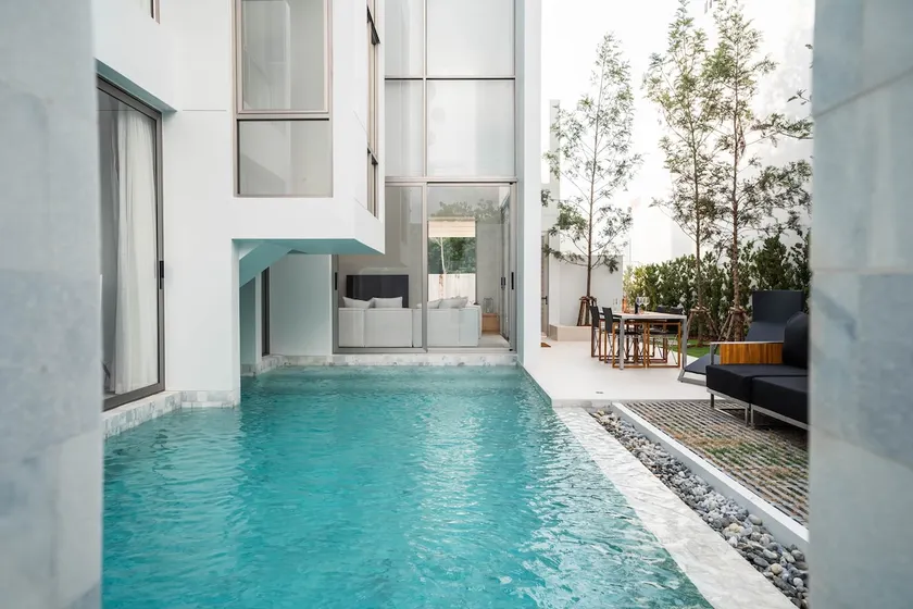 Modern Luxury Pool Villa Resort | near Bang Tao Beach | Phuket | Warm Plus - Image 1