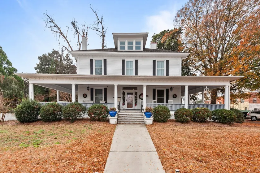 Cozy Downtown Washington Condo-Walk to Waterfront - Image 1