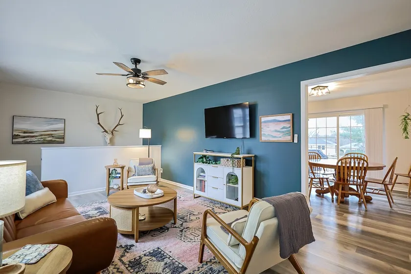 Carriage House - Image 1