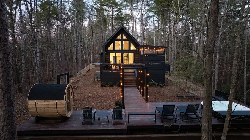 Barrel Sauna & Hot Tub - Luxe N. Georgia A-Frame - Image 1
