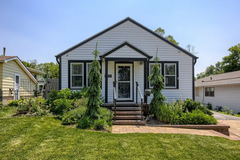 Parker's Place - Image 1