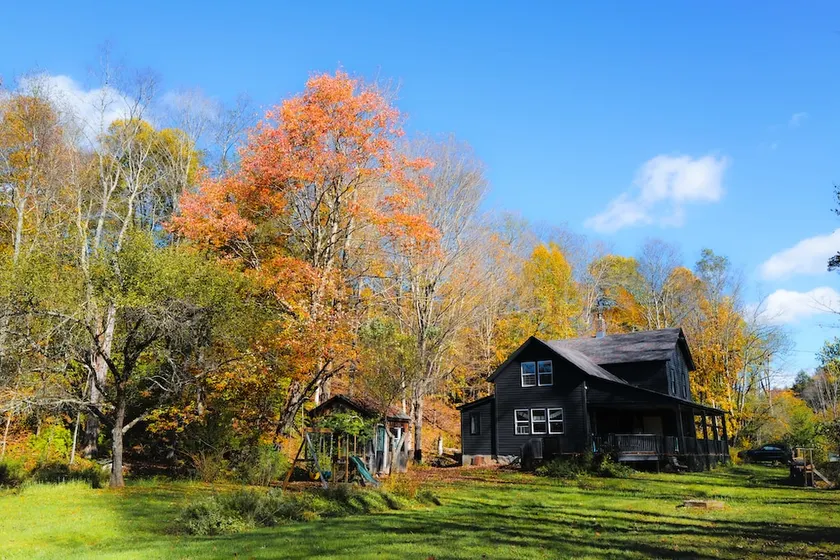 Secluded Waterfront Farmhouse w/ Sauna & Fireplace - Image 1