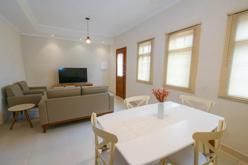 Vila dos Pinheiros 4 - Image 1