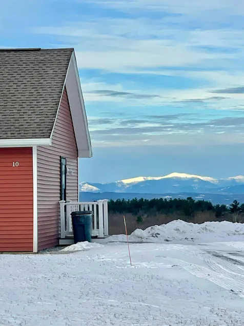 Skyline Cottage - Image 1