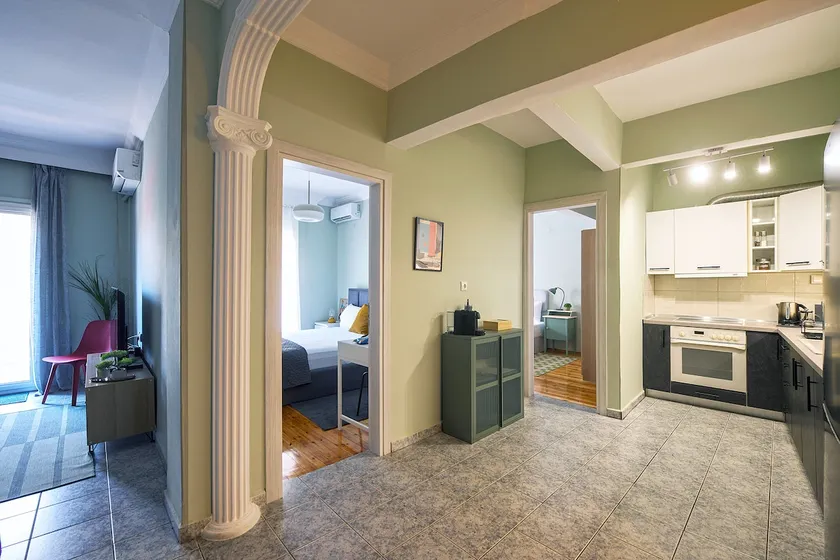 Your Happy Place - flat in SKG - Image 1