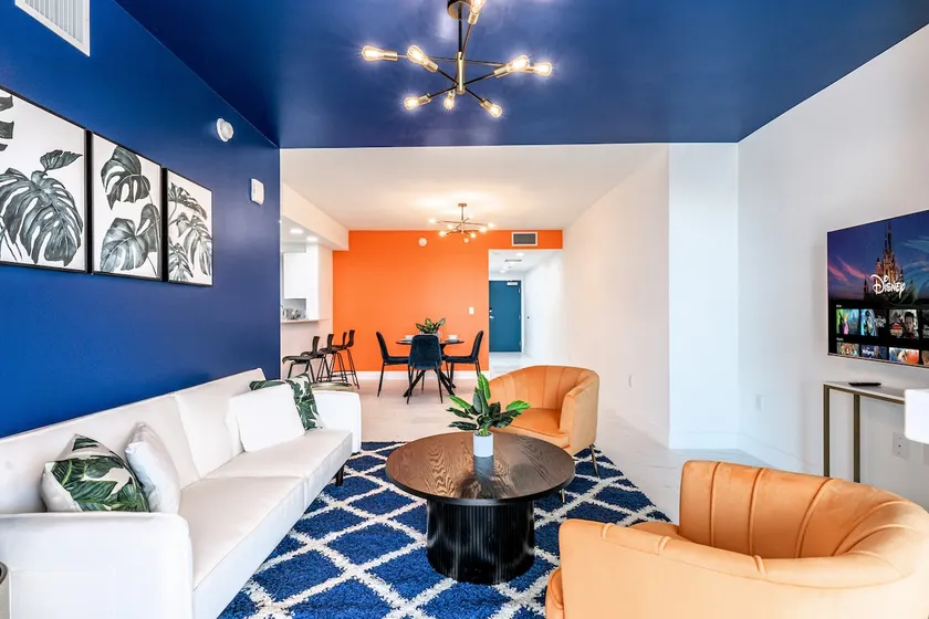 {Blue Sands} ~ Beach ~ Pool ~ Balcony ~ Sleeps 7 - Image 1