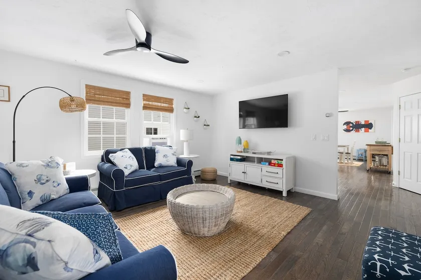Family Home by Narragansett Beaches, Walk to Town - Image 1