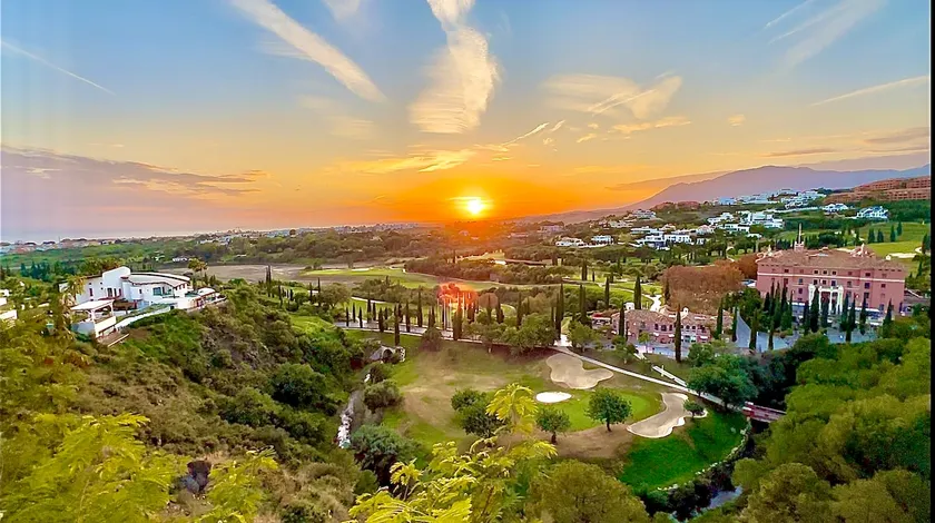 TheView*Sea&SunsetView*Luxury Appartement*Golf - Image 1