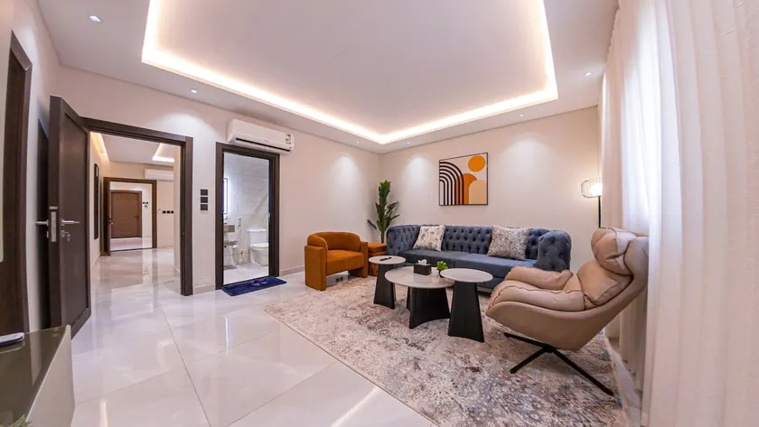 R504 Beautiful room in a prime location - Image 1