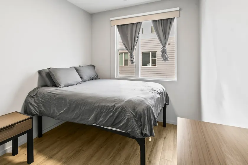 Family-Friendly | 2BD Apartment Downtown | Gym - Image 1