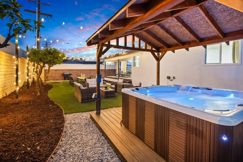 Modern Home｜Spacious Backyard Oasis｜Near Disney - Image 1