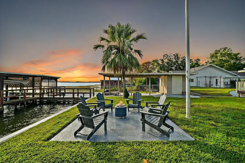 Courtland Waterfront at Tavares - Image 1