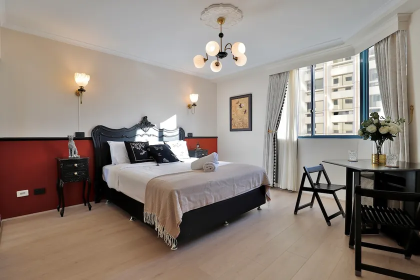 Urban Bliss Abode - Views | Parking | Gym | Pool - Image 1