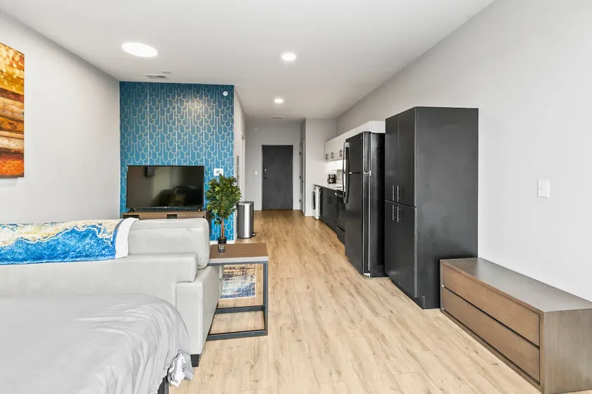 Prime Studio Spot | DT Omaha | GYM | Free WiFi - Image 1