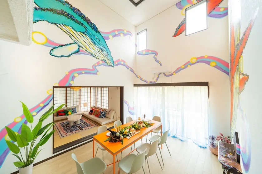 Tropical Aquarium｜BBQ｜The Mural Art House Urasoe - Image 1