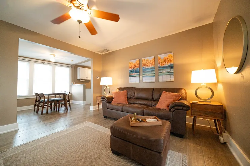 The Bluebird | Walkable Downtown Sanctuary - Image 1