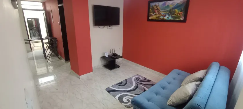 Comfortable apartment and close to everything! - Image 1