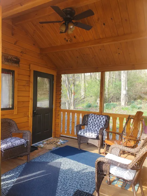 Cabin- Cozy, Quiet, wooded & private Hot Tub - Image 1