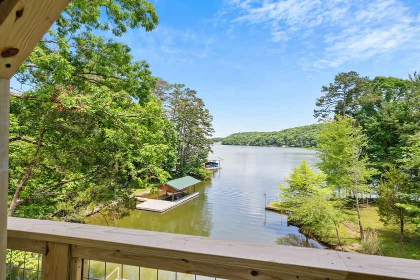 It’s a Shore Thing! Watts Bar Lake Spring City,TN - Image 1