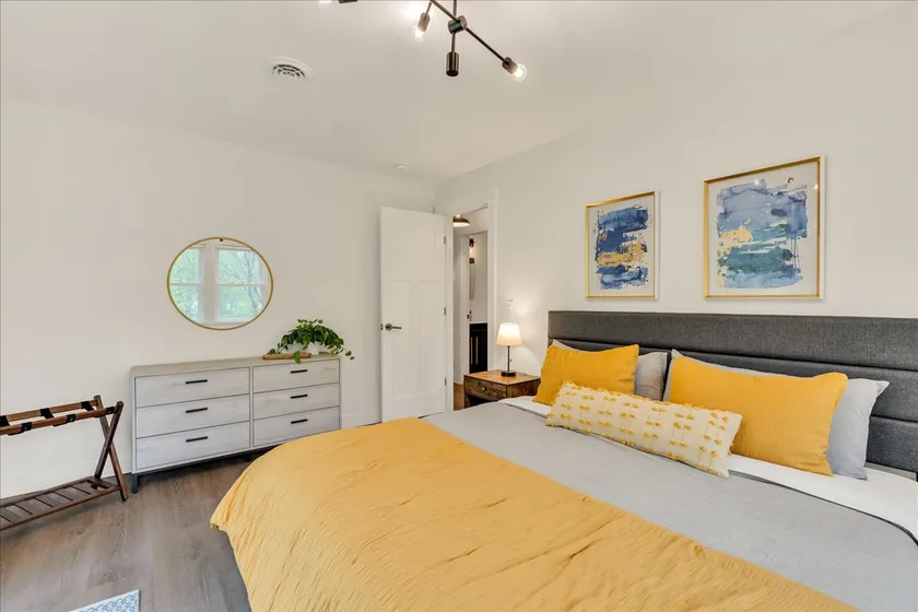 River House with King Beds & Fire Pit! - Image 1