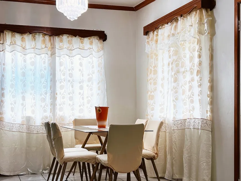 Capital Escape - Charming bungalow with WiFi & AC - Image 1