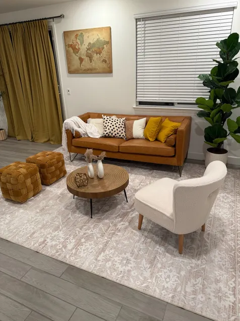 Everything You Need Home in Antelope - Image 1