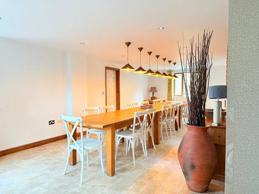 Sleeps 14 near Carsington | Hot Tub & Games Room - Image 1