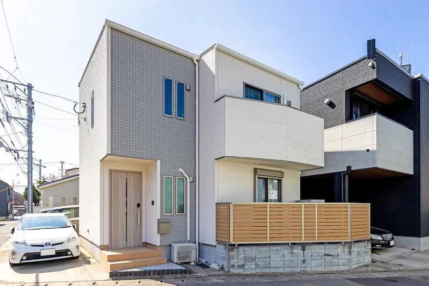 Entire rental [AMP FLAT Yoshizuka] 1 parking space/8 minutes to station/maximum 7 people - Image 1