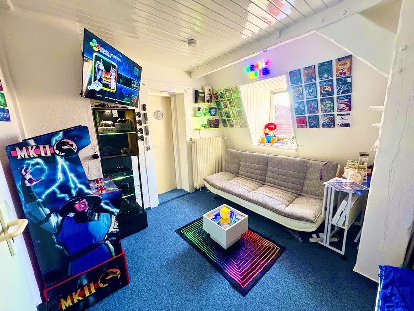 Gamer's Lair inkl.Sauna- & Sportraum - Image 1