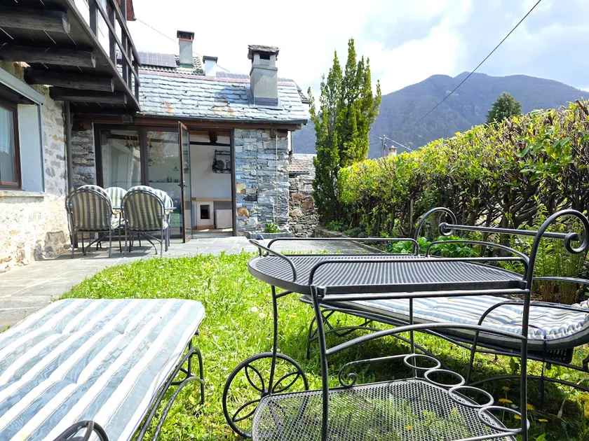 Casa Carina - Enchanted rustico in Mergoscia - Image 1