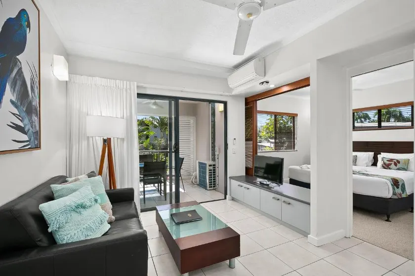Official Resort Booking - 1 Bedroom - Image 1