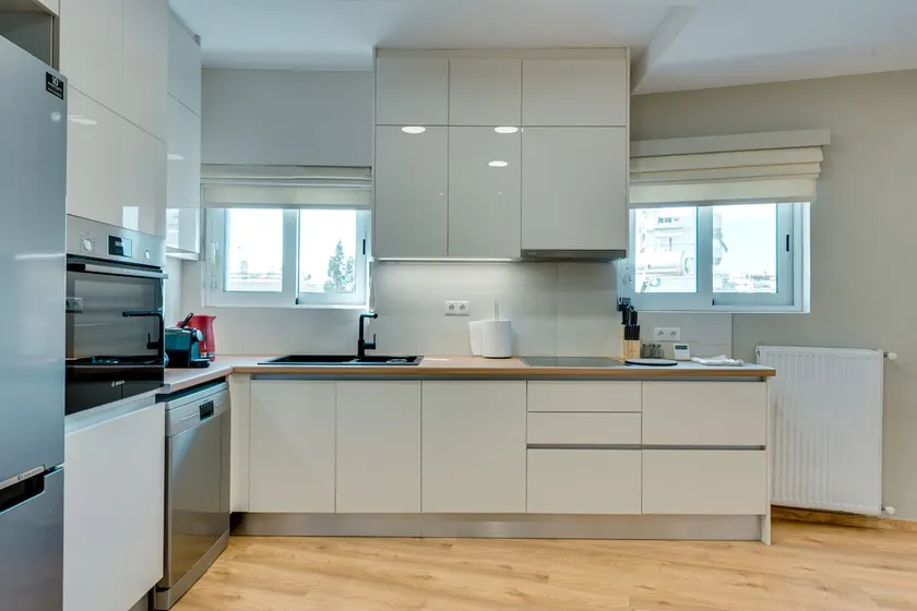 AMAZING PENTHOUSE FOR SIX person - Image 1