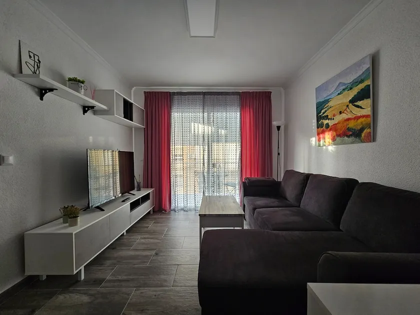 Family apartment 5 minutes from the beach - Image 1