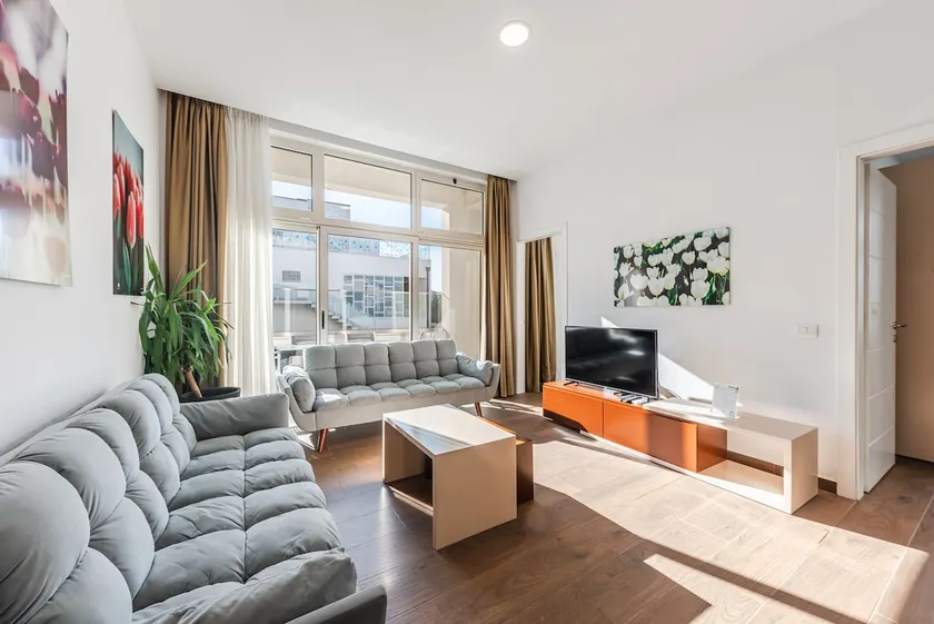 Spacious Apartment Near the Beach Gjiri i Lalzit by PikHost - Image 1