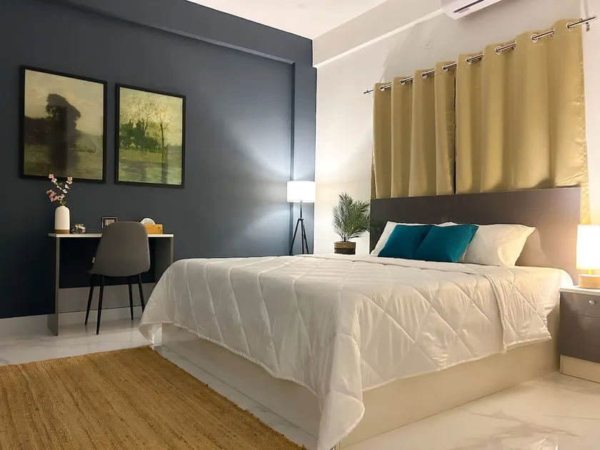 Spacious Studio near Indiranagar - 401 - Image 1