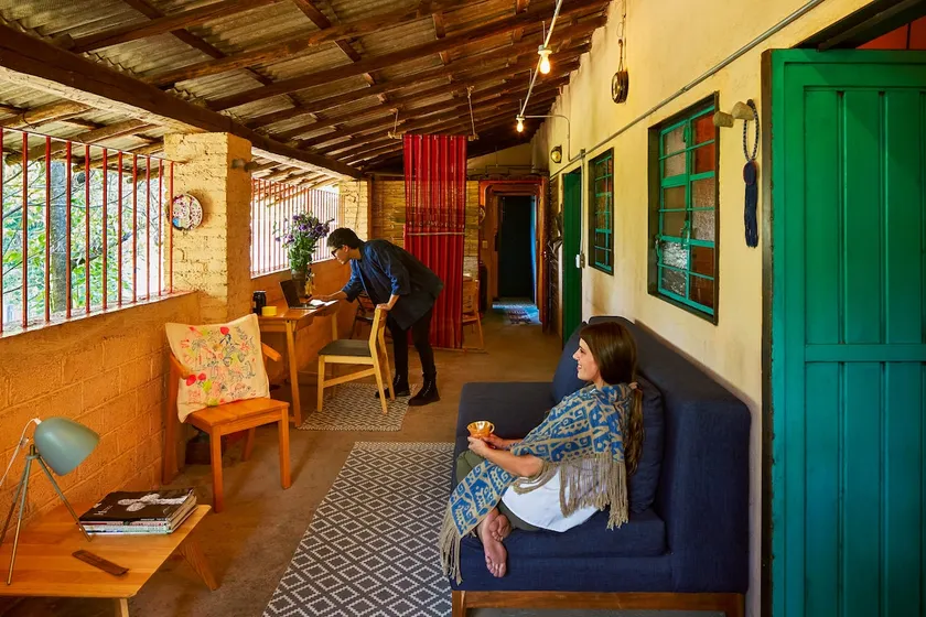 AAV | El Chirimoyo—Rural house with wood oven. - Image 1