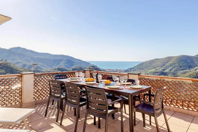 Real Italian Experience-Breathtaking Terrace View - Image 1