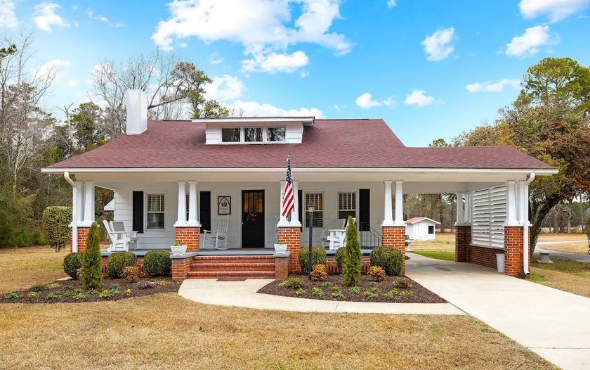 15 min to Beach | 3 Acre Country Living | Firepit - Image 1