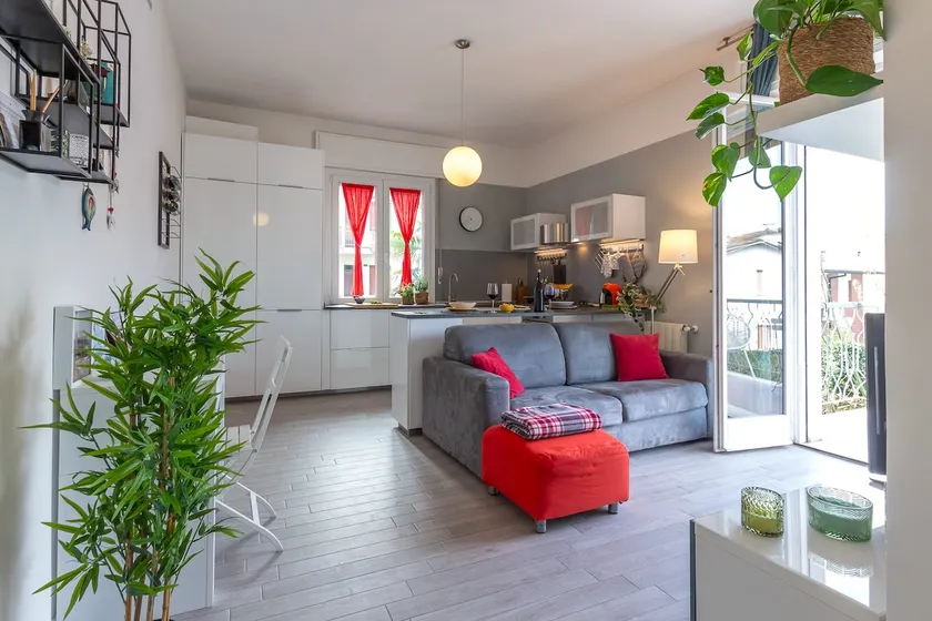 ”The Peacock” Apartment [Sea - Private Parking] - Image 1