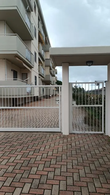 Casa Pantaleone livable terrace parking space - Image 1