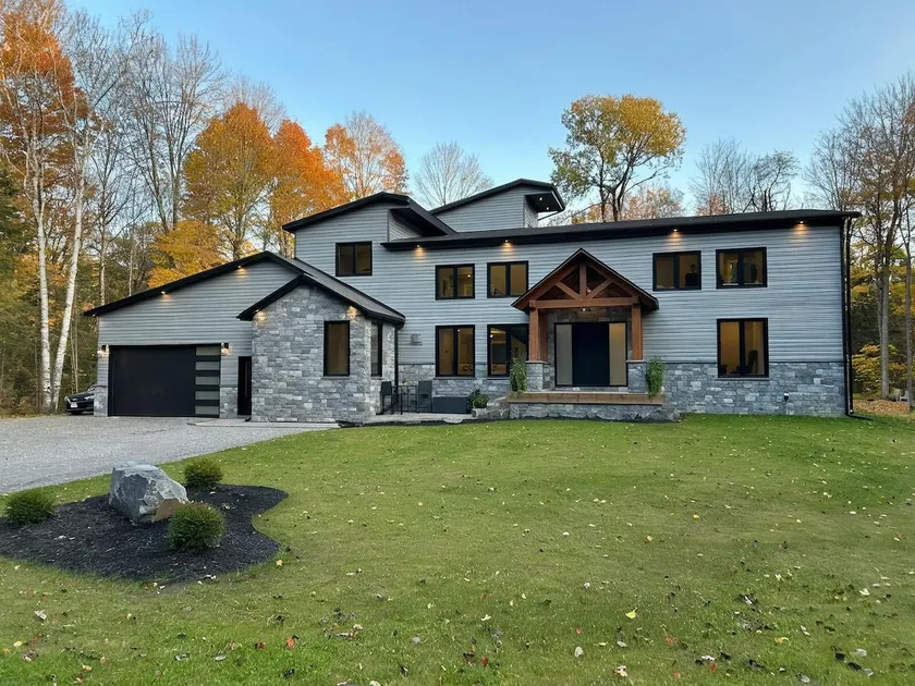 CasaBella Muskoka Waterfront|HotTub|Sauna|FirePit| - Image 1