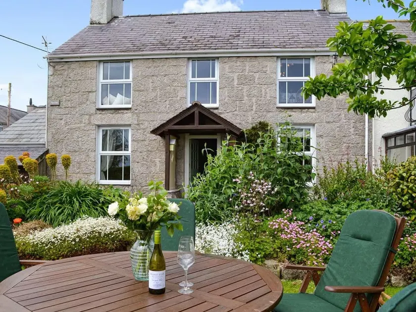 Tyn Lon, A Traditional Welsh Home By The Coast. - Image 1