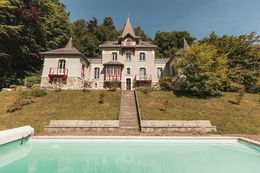 Le Manoir des Alberges, entre thermes et montagne - Image 1