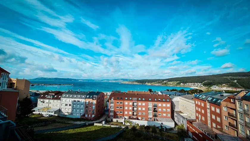 Apartment in Laxe Center - Image 1