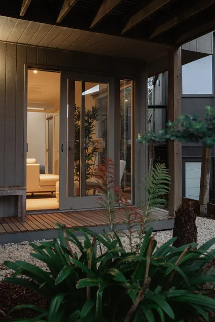 Enjoy A Family Holiday In Beautiful Lorne! - Image 1