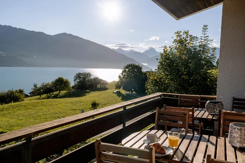 Mountlake House | Panorama | Interlaken | Bern - Image 1