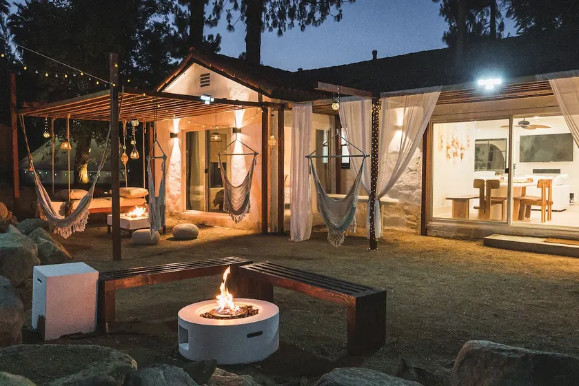 Villa Boheme – Lakeview Oasis w/ Bell Tent & Games - Image 1