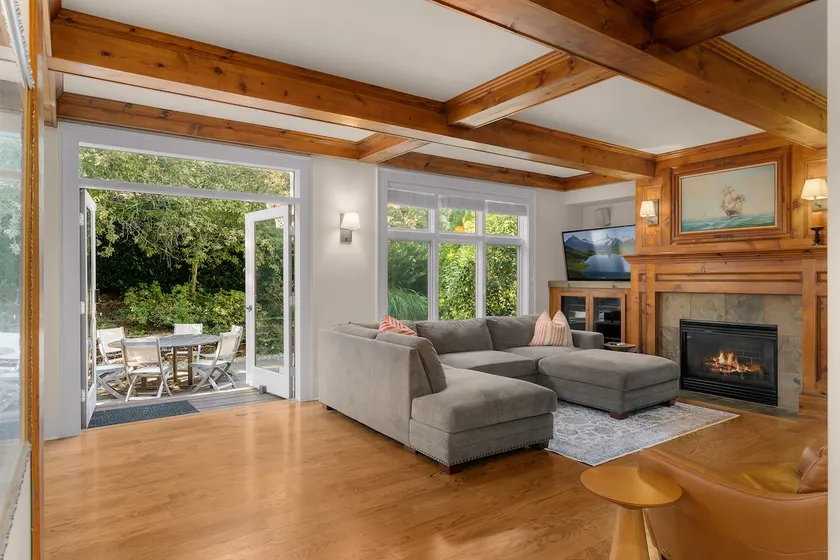 Luxury Kirkland Villa, 5 Beds | Rooftop | Theater - Image 1