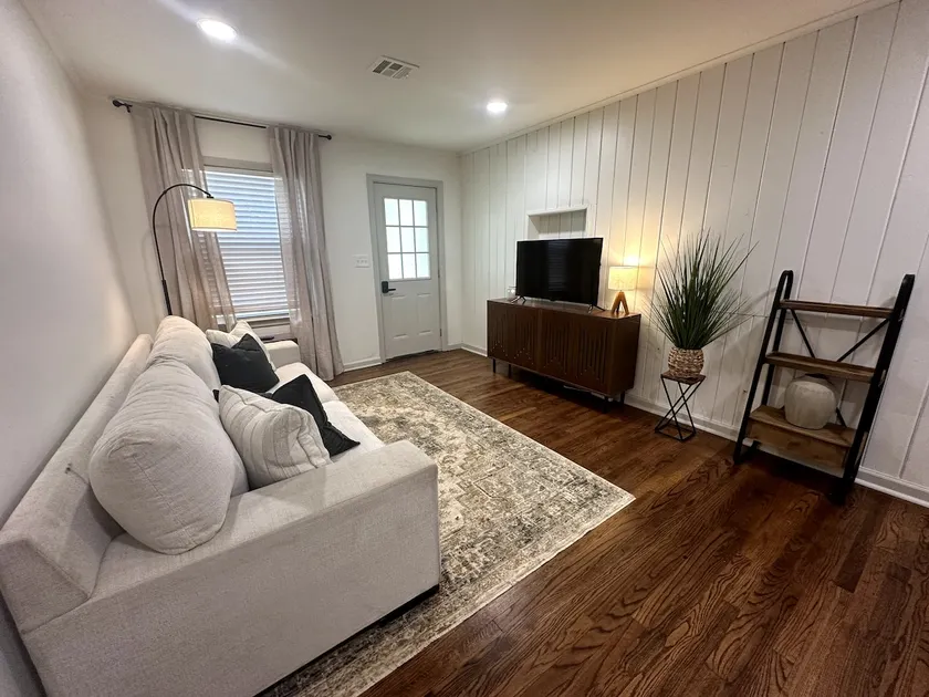 Modern Tulsa Home | King Suite & Office - Image 1